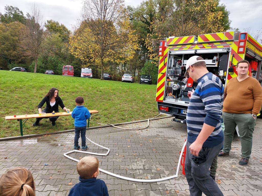 Einweihung Feuerwehrhaus und TSF W Katholisch Willenroth 2022 030