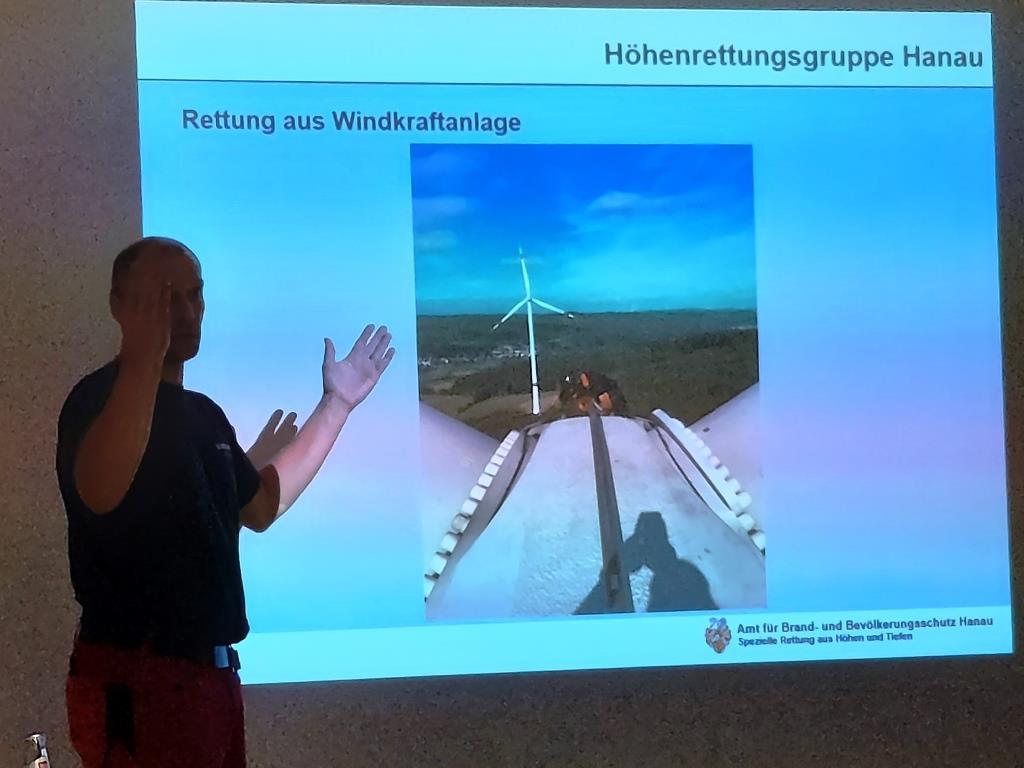 2025 03 27 FF BSS Fuehrungskraefte FB Hoehenrettung 2025 015