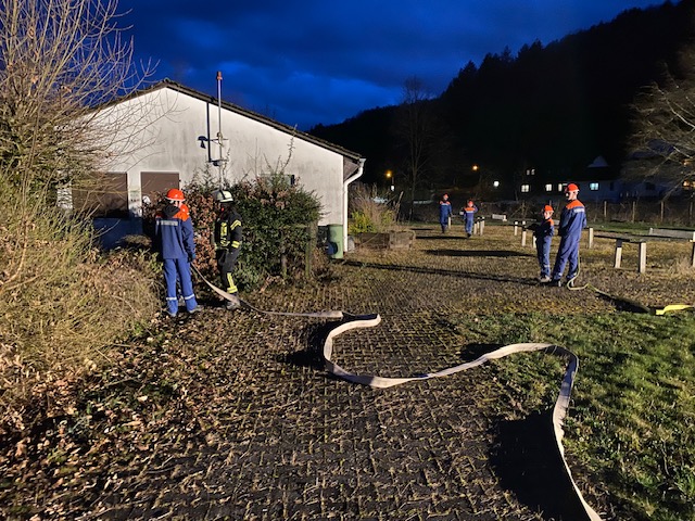 2024 03 15 JF Ahl JF Bad Soden Uebung Freibad 06