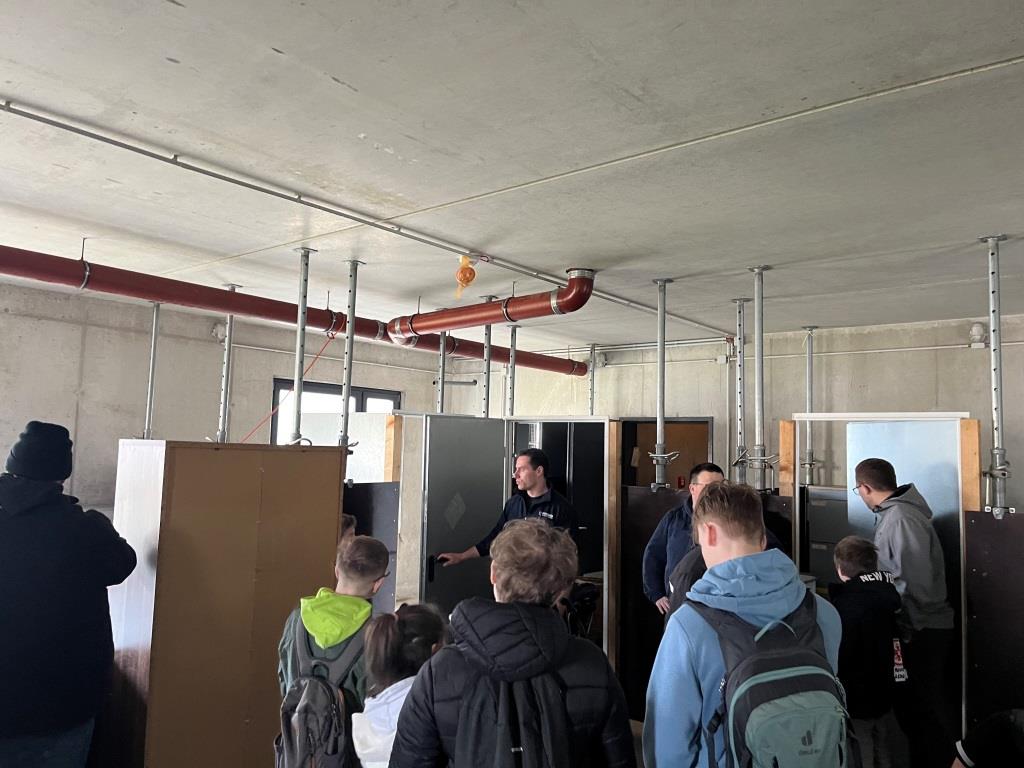 JF Salmuenster Besuch BF Frankfurt 2025 008