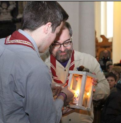 Friedenslicht aus Betlehem 2017 in Fulda Osthessen Zeitung