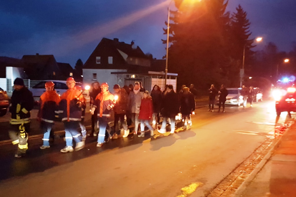 JF Salmuenster Friedenslicht 2017 001