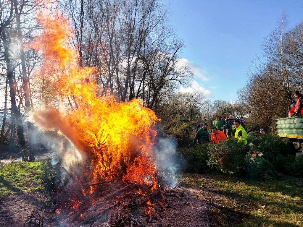JF BSS Weihnachtsbaum Einsammeln 2025 004