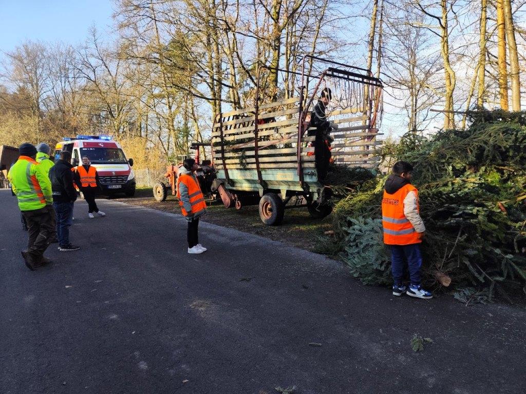 JF BSS Weihnachtsbaum Einsammeln 2025 028