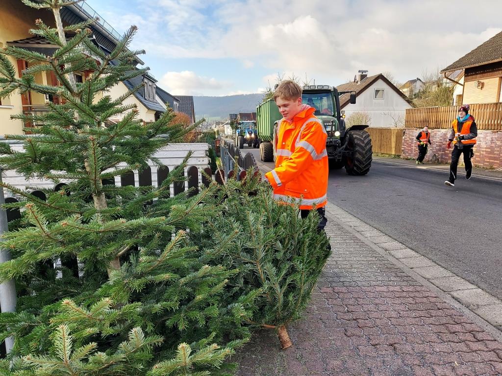 JF BSS Weihnachtsbaum Einsammeln 2025 039