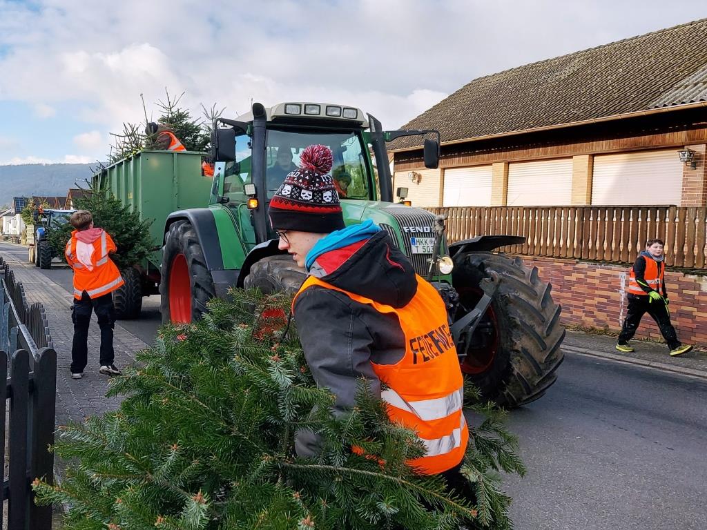 JF BSS Weihnachtsbaum Einsammeln 2025 040