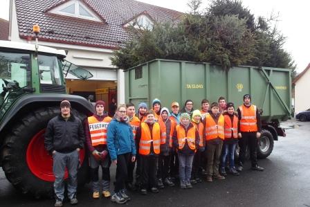 JF Aktion Weihnachtsbaum Einsammeln 2017 007