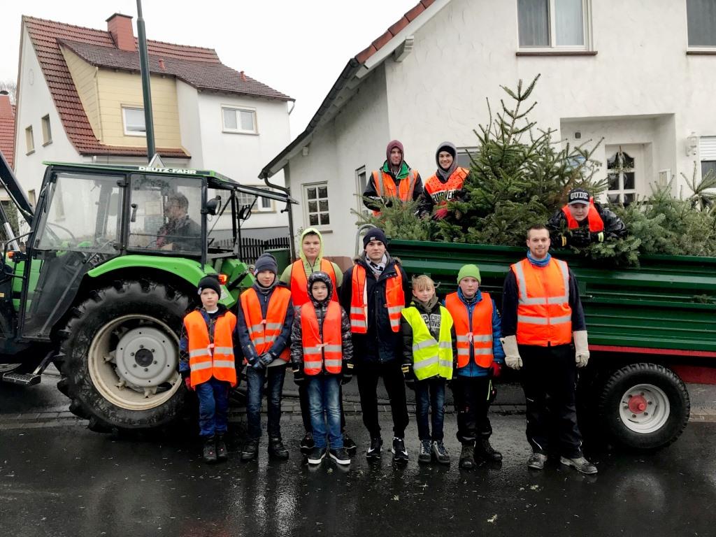 JF BSS Weihnachtsbaum Einsammeln 2019 010