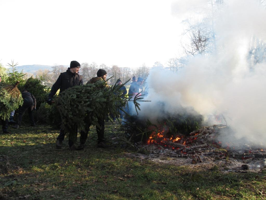 JF BSS Weihnachtsbaum Einsammeln 2020 002