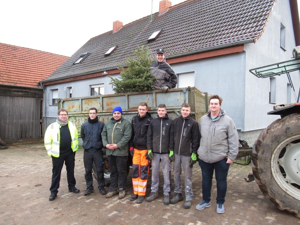 JF BSS Weihnachtsbaum Einsammeln 2020 017