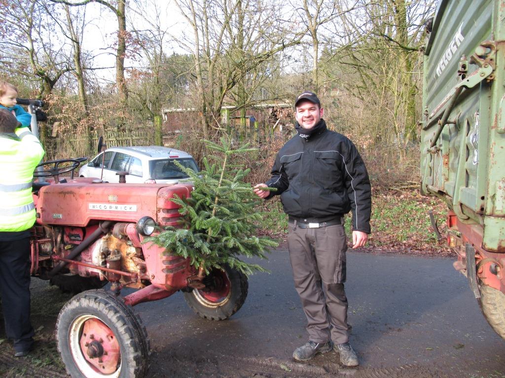 JF BSS Weihnachtsbaum Einsammeln 2020 030