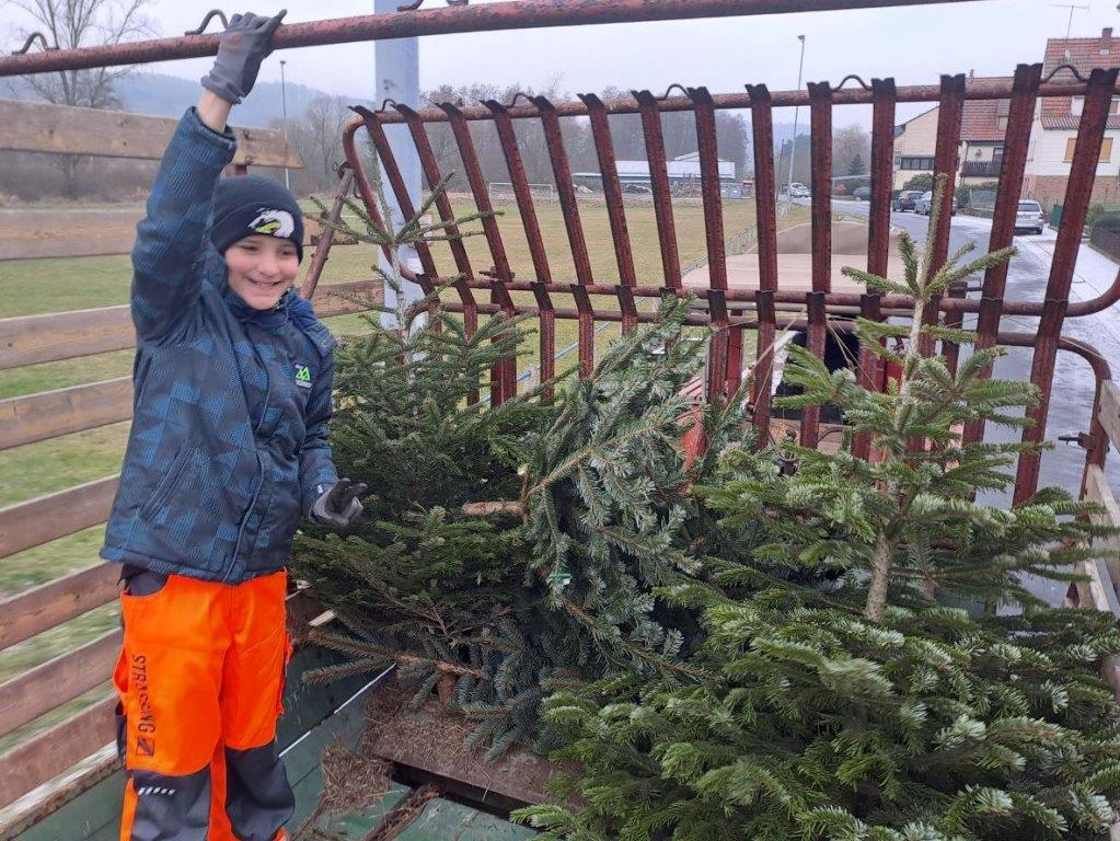 JF BSS Weihnachtsbaum Einsammeln 2024 015