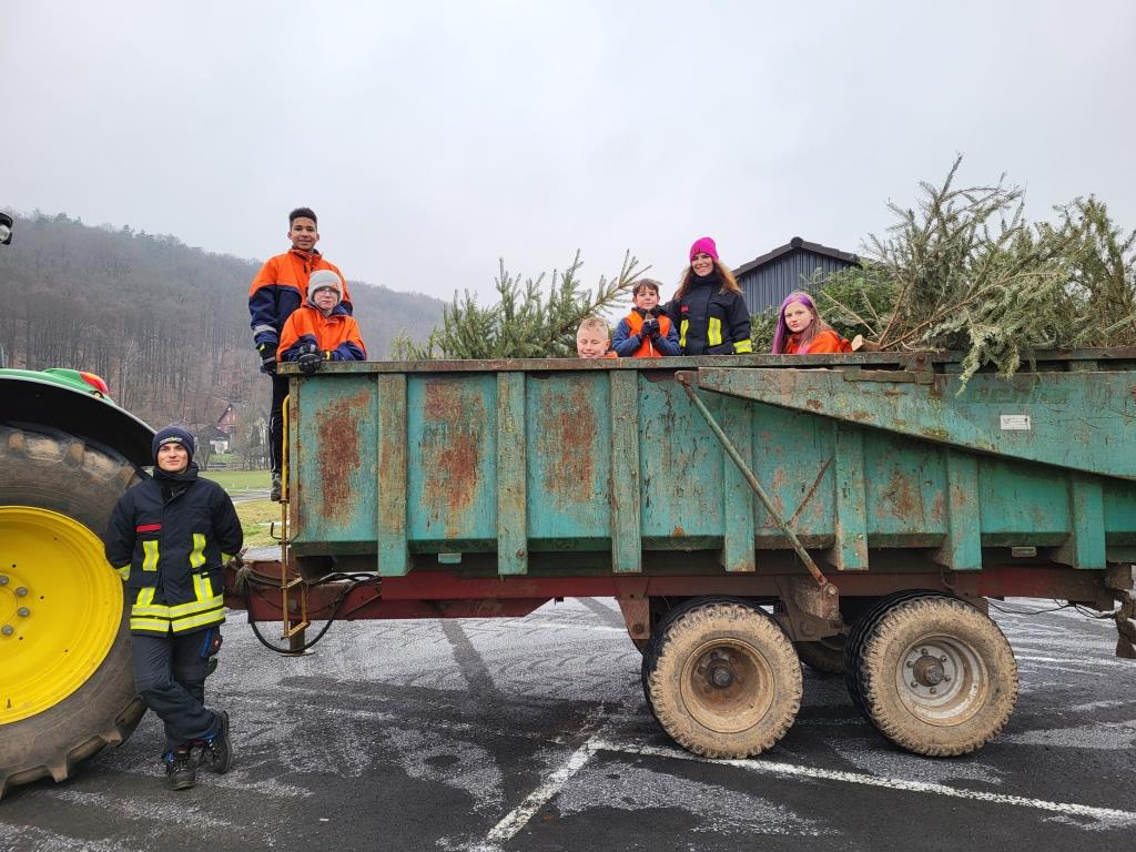 JF BSS Weihnachtsbaum Einsammeln 2024 025