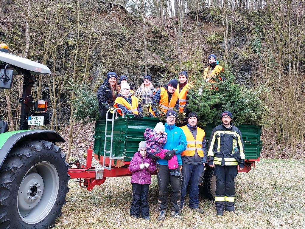 JF BSS Weihnachtsbaum Einsammeln 2024 032