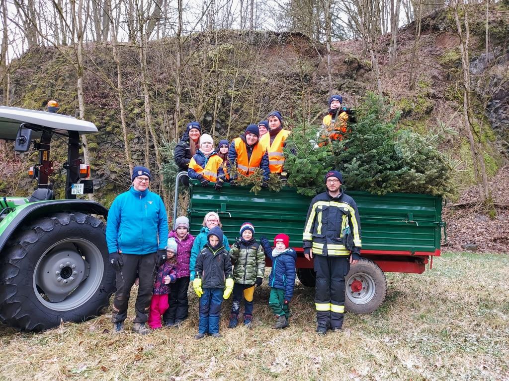 JF BSS Weihnachtsbaum Einsammeln 2024 033