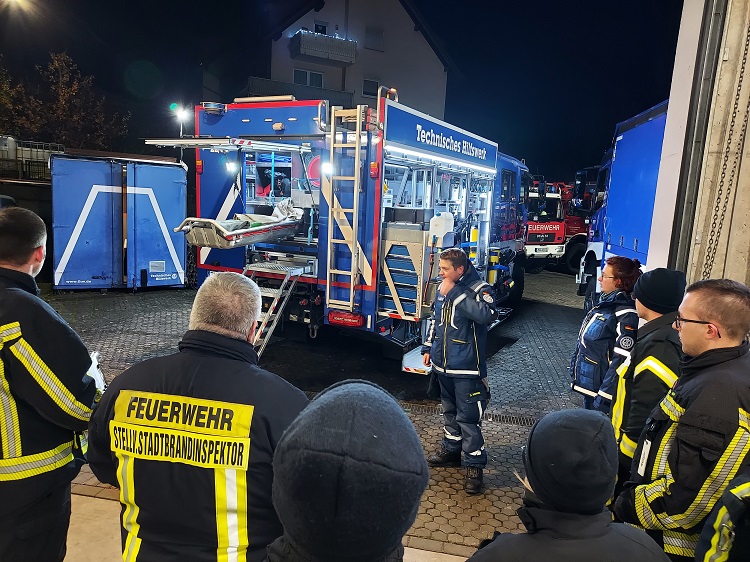 2025 11 18 FF BSS KatSZ Ortstermin THW OV Neuhof 2025 022