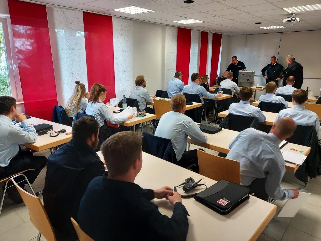 FF MKK Sprechfunklehrgang Salmuenster 2022 006