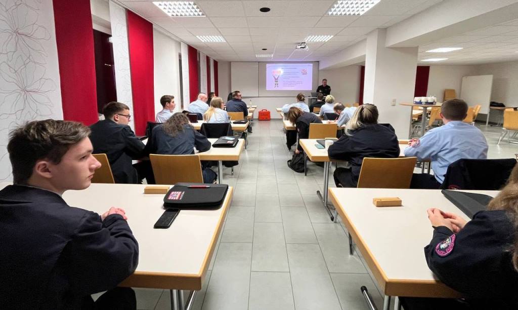 FF MKK Sprechfunklehrgang Salmuenster 2024 005