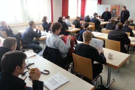 MKK_Sprechfunklehrgang_-_Salmuenster_2015-001