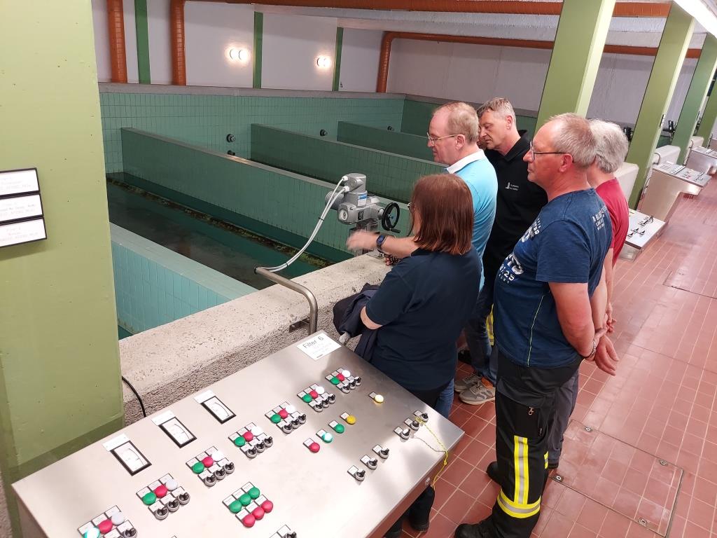 FF BSS Ortsbesichtigung Wasserverband Kinzig Neudorf 2024 031