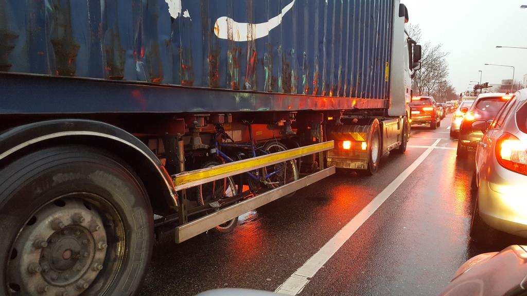 Rettungsgasse 2020 005