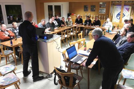 Fuehrungskraefte-Fortbildung_2013-001