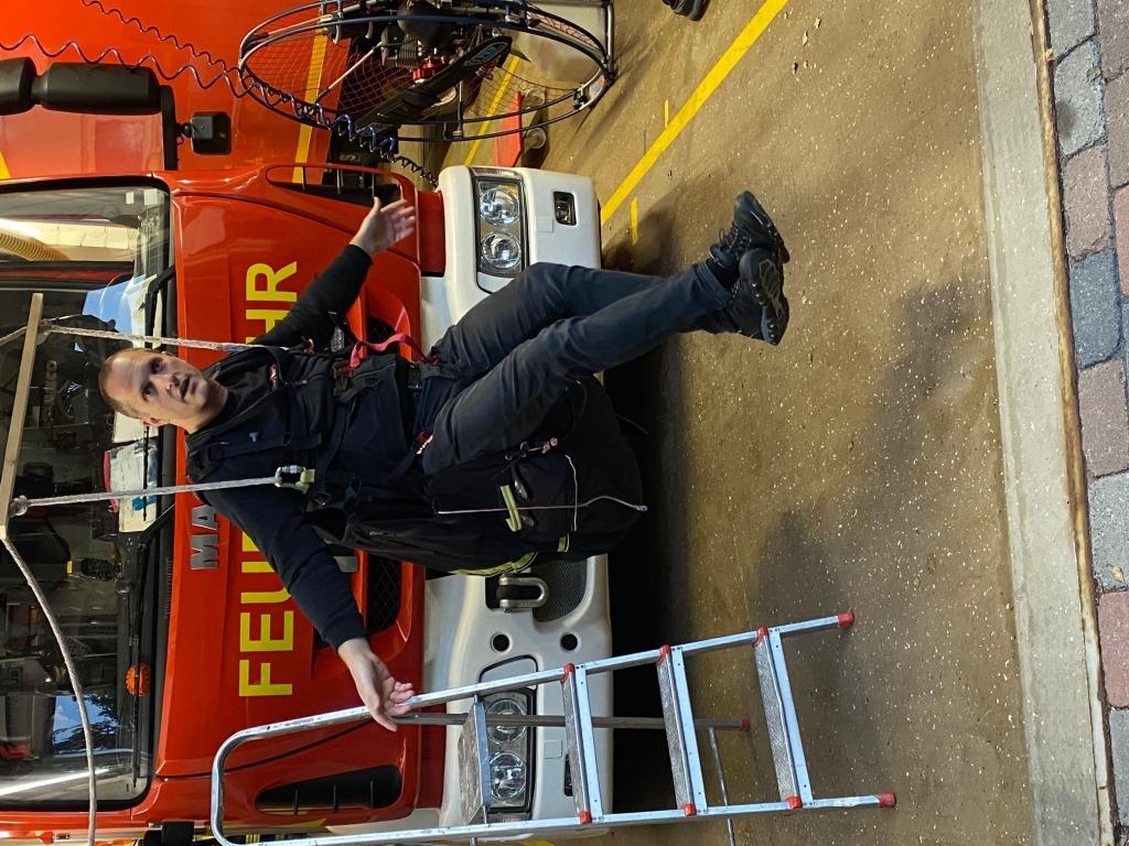 FF Bad Soden Uebung Gleitschirm 2021 002