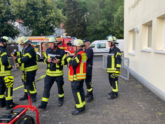 FF Bad Soden Sprechfunk und Objektuebung 2022 007