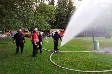Uebung Freibad 2016 009