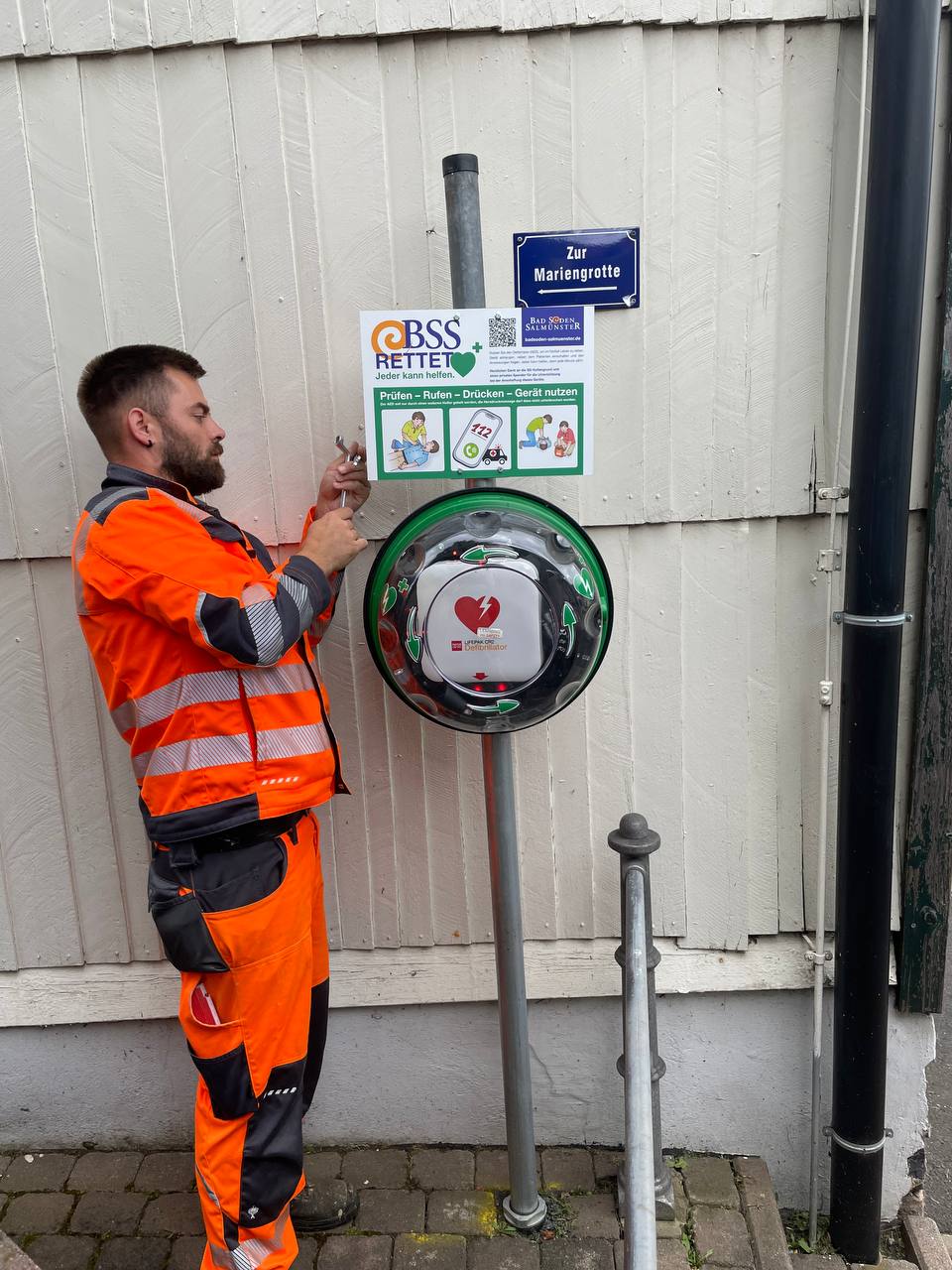 AED Hinweisschilder 2021 002