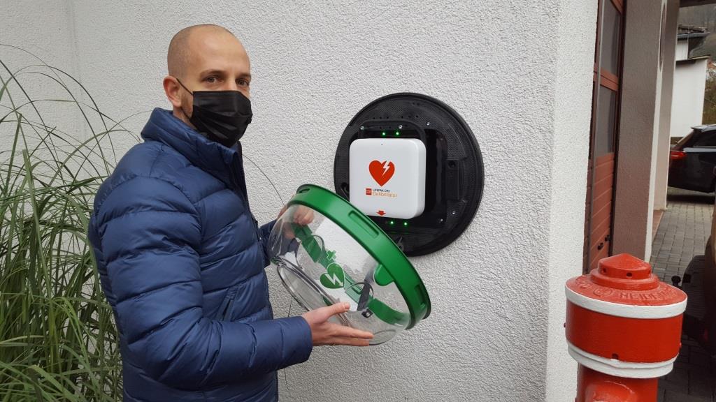 AED neu in Ahl 2020 003