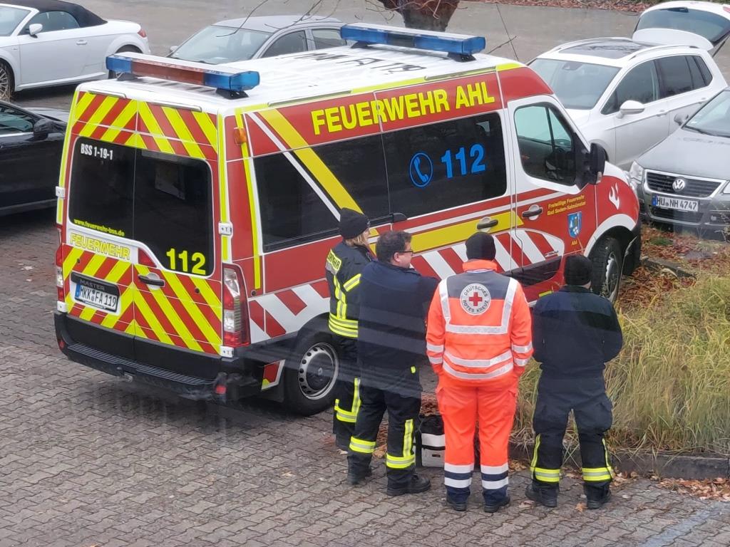FF Ahl Nikolausschwimmen DLRG Maintal 2024 002