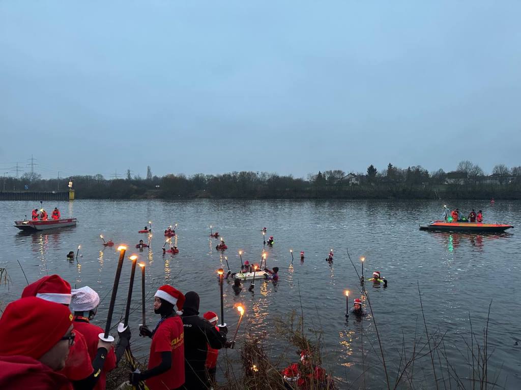 FF Ahl Nikolausschwimmen DLRG Maintal 2024 022