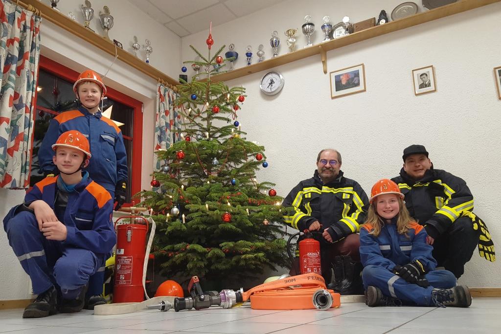 FF BSS Sicher unterm Weihnachtsbaum 2019 001